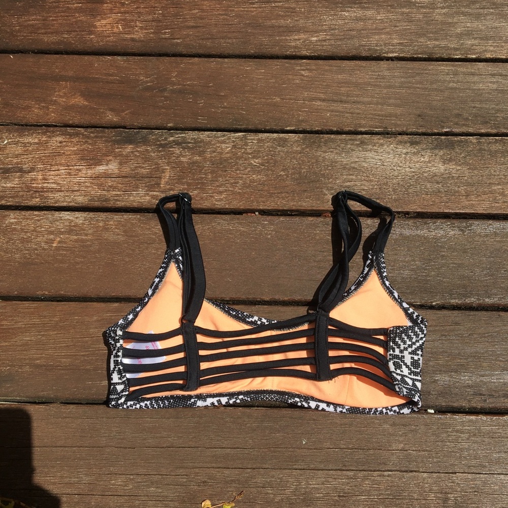 bikini Top - Picture 5 of 6